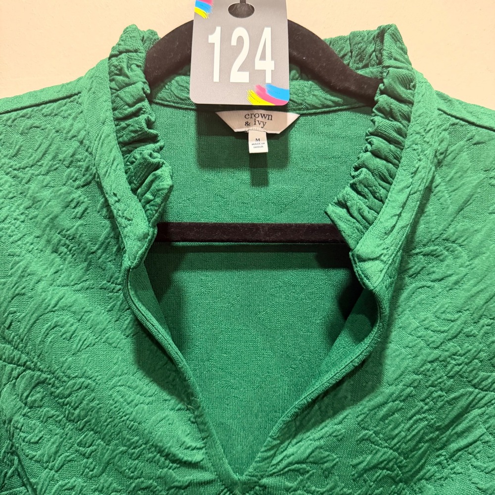 #124 Crown & Ivy Textured Top Womens Medium Green PTP: 20-21 Puff Sleeve - Picture 4 of 8